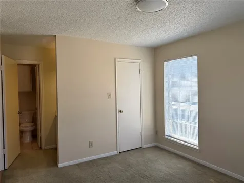 2121 Hepburn Street 1102 Houston TX 77054
