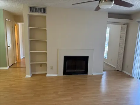 2121 Hepburn Street 1102 Houston TX 77054