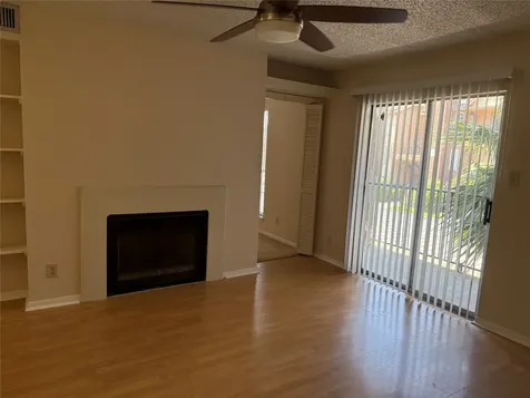 2121 Hepburn Street 1102 Houston TX 77054