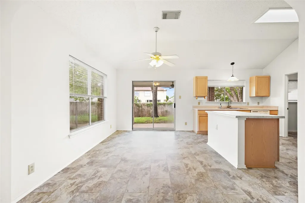 331 Stone Point New Braunfels TX 78130