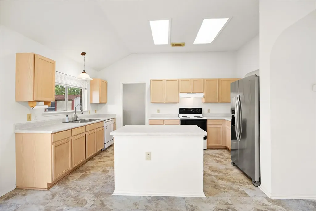331 Stone Point New Braunfels TX 78130