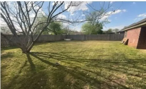 635 Yegua Drive Lexington TX 78947