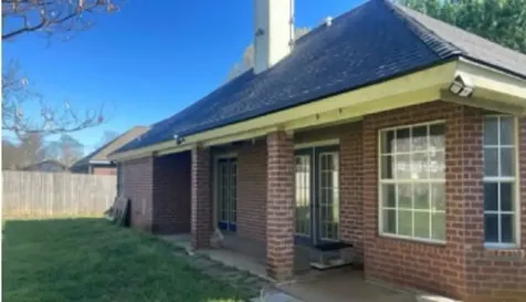 635 Yegua Drive Lexington TX 78947