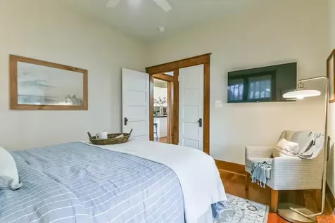 4616 Avenue O 1/2 Galveston TX 77551
