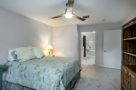 5615 Green Springs Drive Houston TX 77066
