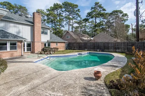 5615 Green Springs Drive Houston TX 77066