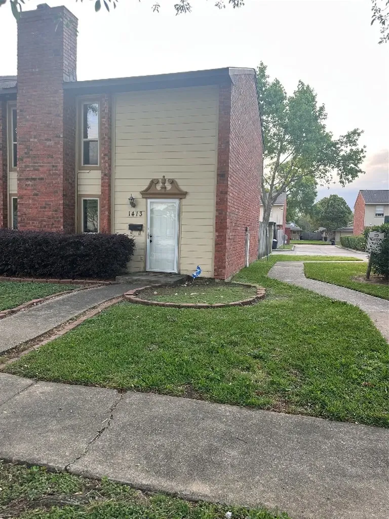 1413 Bonanza Road 413 Houston TX 77062