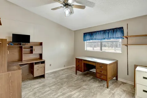 293 County Road 406 Edna TX 77957