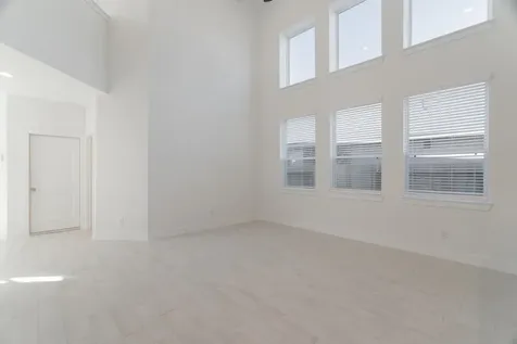 114 Hidden Peak Drive Montgomery TX 77316