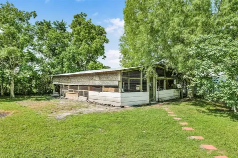 12403 4th Street Santa Fe TX 77510