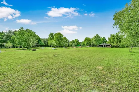 12403 4th Street Santa Fe TX 77510