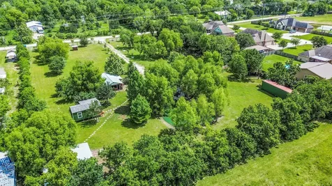 12403 4th Street Santa Fe TX 77510