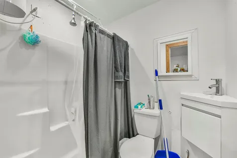 12403 4th Street Santa Fe TX 77510