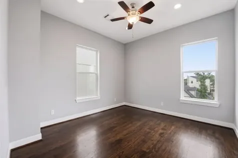 2208 Holman Street Houston TX 77004