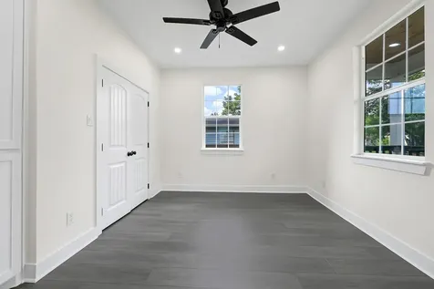 2412 Lucas Street Houston TX 77026