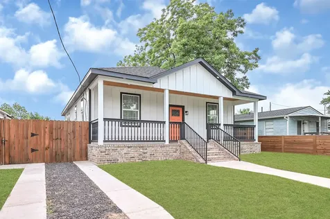 2412 Lucas Street Houston TX 77026