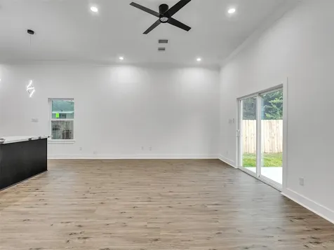 7358 Guadalcanal Road A Houston TX 77033