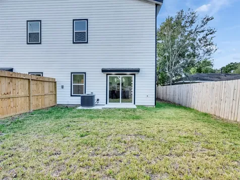 7358 Guadalcanal Road A Houston TX 77033