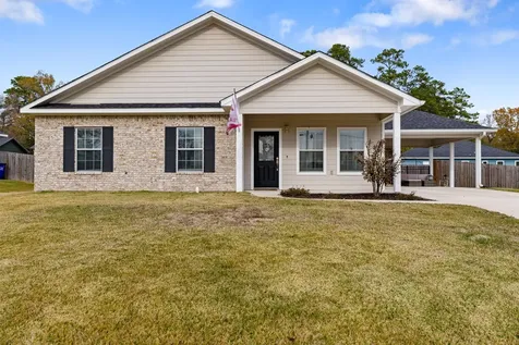 413 E Spruce Street Huntington TX 75949