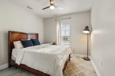 413 E Spruce Street Huntington TX 75949
