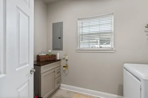 413 E Spruce Street Huntington TX 75949