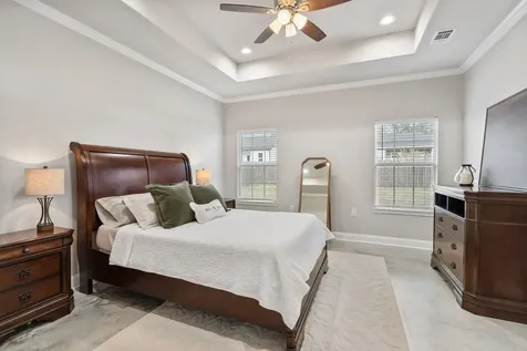413 E Spruce Street Huntington TX 75949