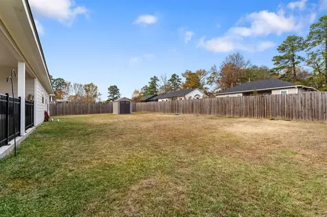 413 E Spruce Street Huntington TX 75949
