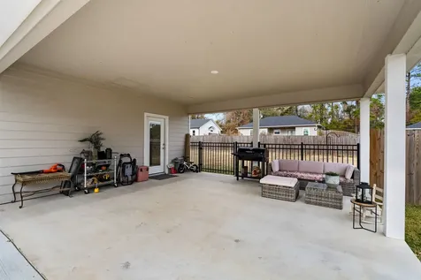 413 E Spruce Street Huntington TX 75949
