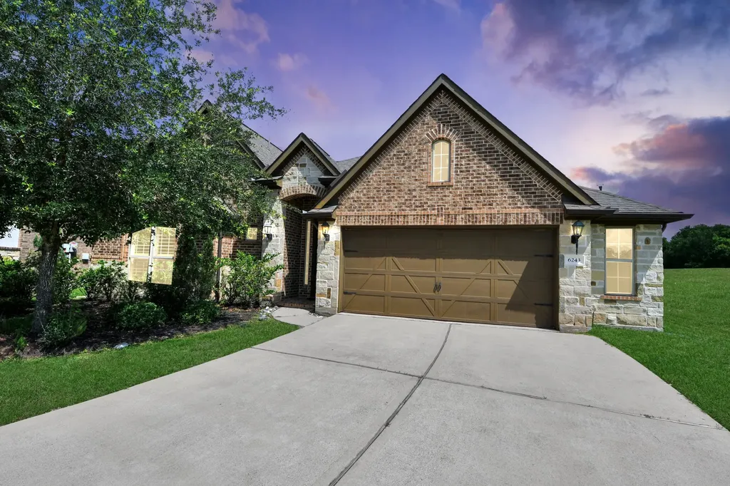 6243 Garden Lakes Lane Sugar Land TX 77479