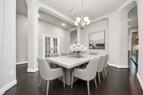 6243 Garden Lakes Lane Sugar Land TX 77479