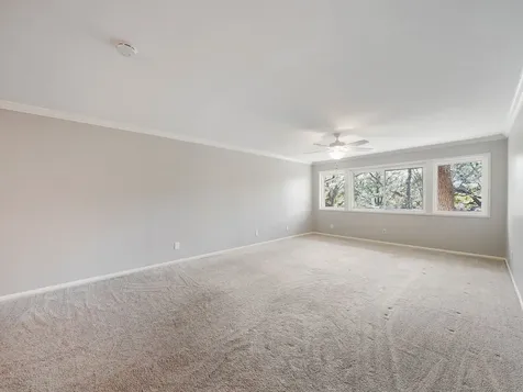 656 S Ripple Creek Drive 656 Houston TX 77057