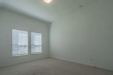 11903 Oakwood Drive Mont Belvieu TX 77535