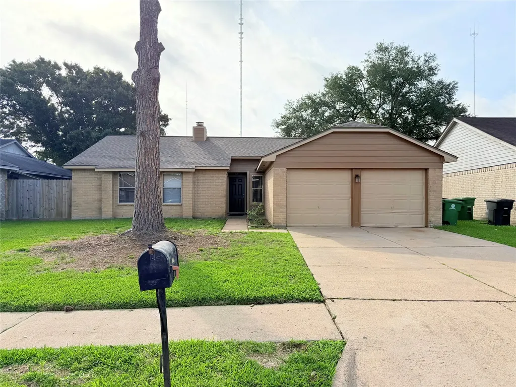 17219 Foxfield Drive Houston TX 77489