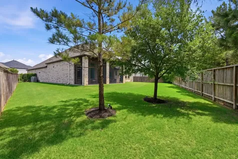 49 Snowdrop Lily Drive Tomball TX 77375