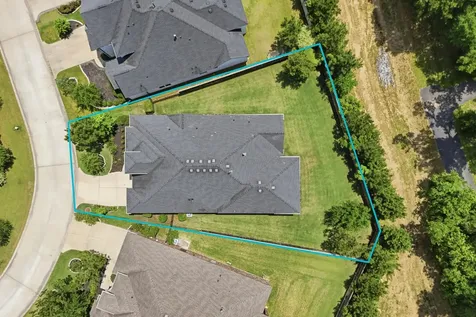 49 Snowdrop Lily Drive Tomball TX 77375