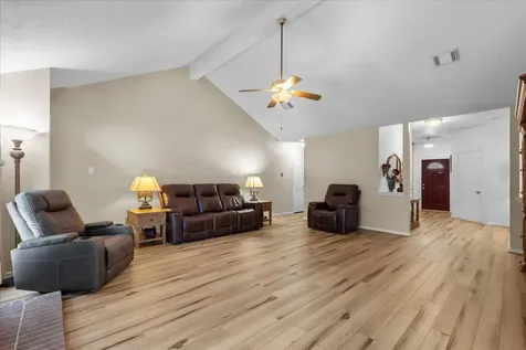 4402 Ireland Lane Pasadena TX 77505