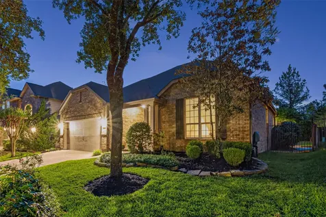 179 N Vershire Circle Magnolia TX 77354