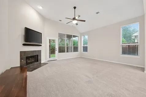 179 N Vershire Circle Magnolia TX 77354