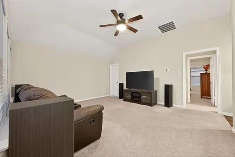 179 N Vershire Circle Magnolia TX 77354