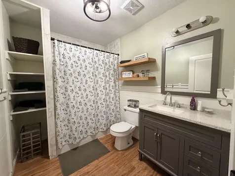 5298 Circle View Montgomery TX 77316