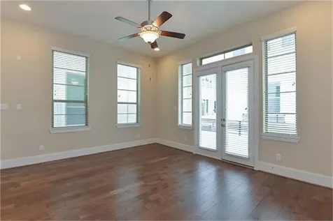 2112 Radcliffe Street Houston TX 77007