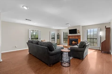 518 Seagrove Street La Porte TX 77571
