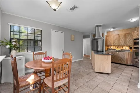 518 Seagrove Street La Porte TX 77571