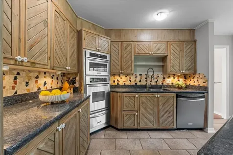 518 Seagrove Street La Porte TX 77571