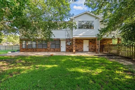 518 Seagrove Street La Porte TX 77571