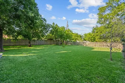 518 Seagrove Street La Porte TX 77571