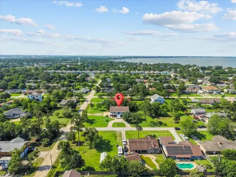 518 Seagrove Street La Porte TX 77571