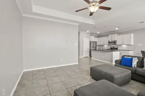 702 S Galley Drive Crosby TX 77532