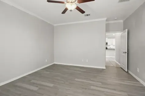 702 S Galley Drive Crosby TX 77532