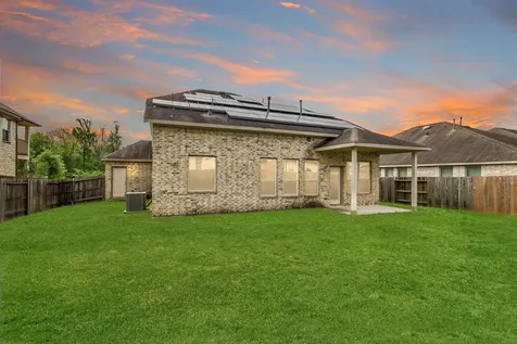 702 S Galley Drive Crosby TX 77532